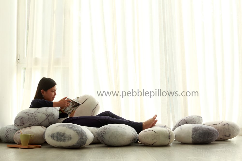 Pebble Floor Rock Cushions 