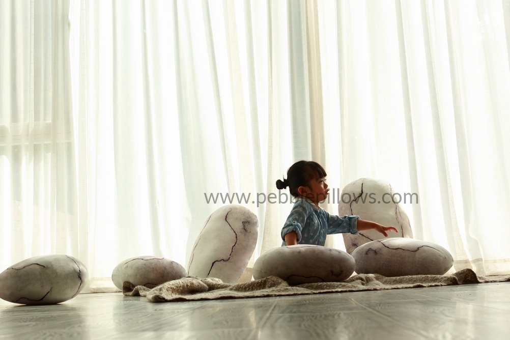 Living Pebble Pillows Floor Cushions 