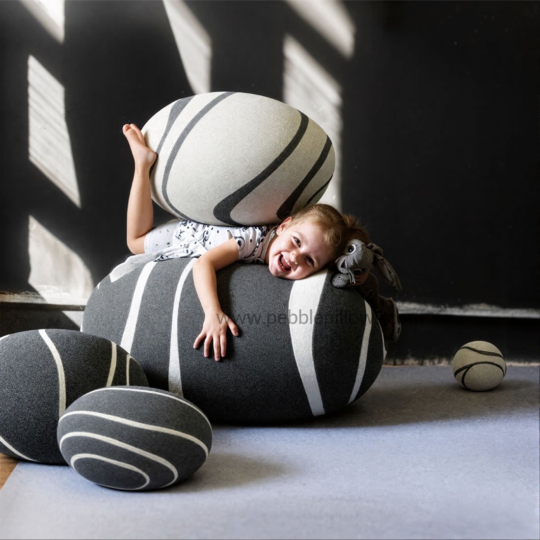 Pebble Pillows Neo-LivingStones Rock Pillows Pebble Cushions Set 11 pebble pillows Pebble Pillows Neo-LivingStones Rock Pillows Pebble Cushions Set - Image 11